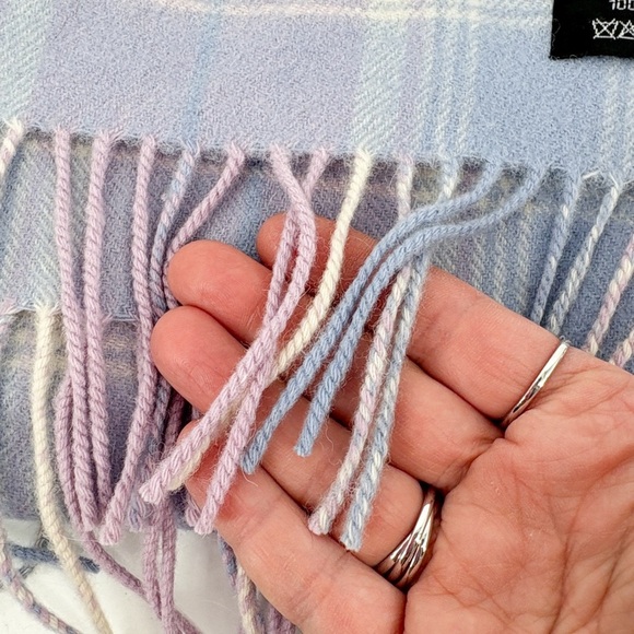 McKennas Main Street Purple Pink Cream Wool Scarf with Fringe 12 x 66 Ireland - Picture 4 of 8